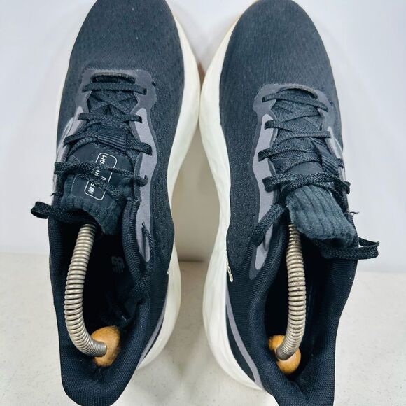 New Balance Women's Fresh Foam Arishi V4 Running 9 - Picture 6 of 8